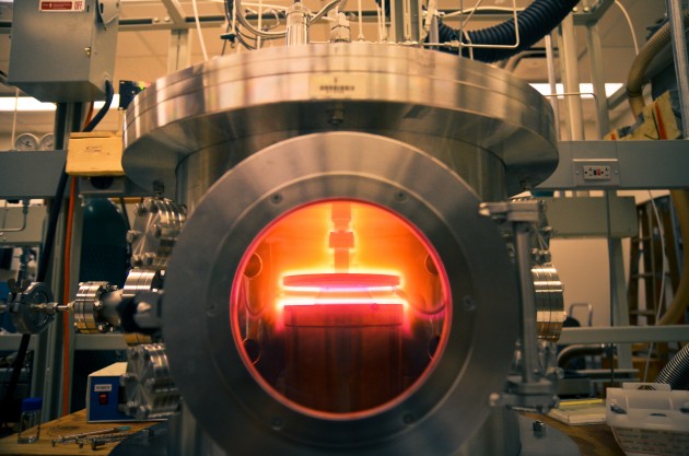La fusion nucléaire nécessite des conditions physiques extrêmes (Ph. Will Folsom via Flickr CC BY 2.0)