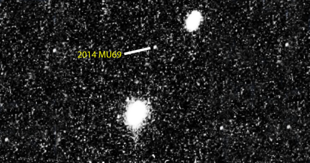 Le minuscule et lointain astéroïde glacé 2014 MU69, découvert en 2014 par le télescope spatial Hubble, sera la prochaine cible de la sonde New Horizons. Photo Nasa/ESA/STSCI.